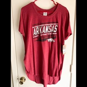 Arkansas Razorbacks Hi-Lo Tee
